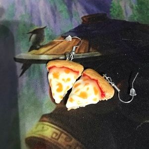 Handmade pizza 🍕 earrings bought on Etsy